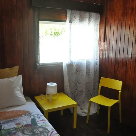 בית הארחה F! ליסבון